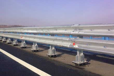 Мостовое ограждение | ктц металлоконструкция Мостовое ограждение | ктц металлоконструкция